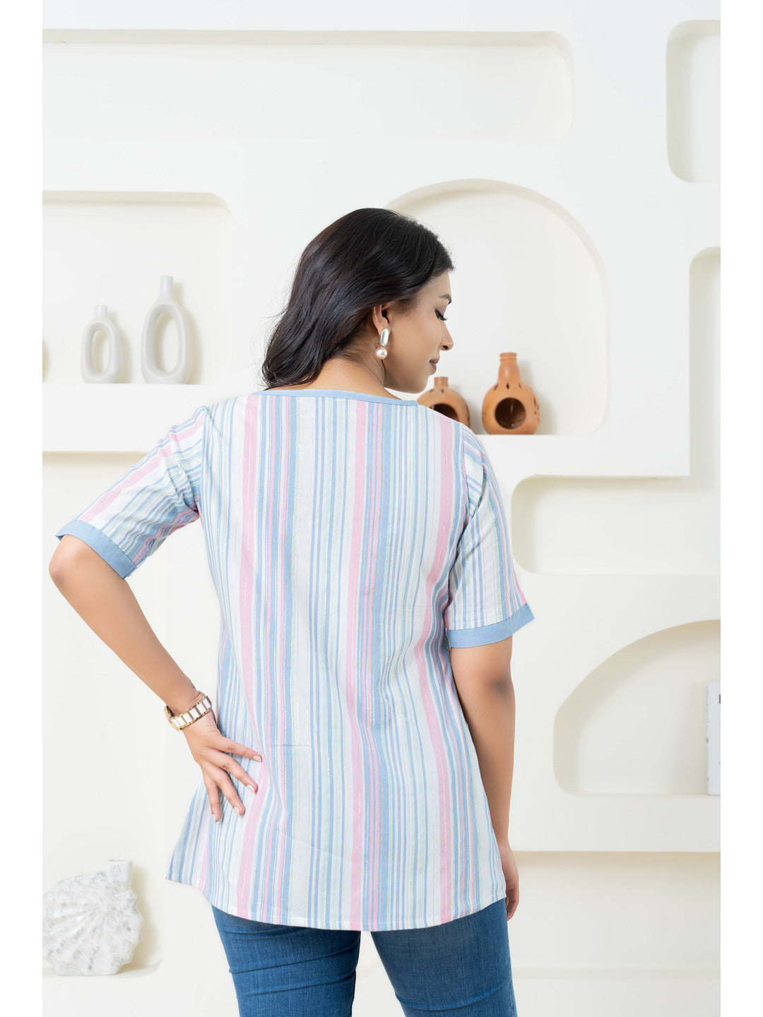 Weavllite Multi-Color Viscose Blend Stripe Print Tunic